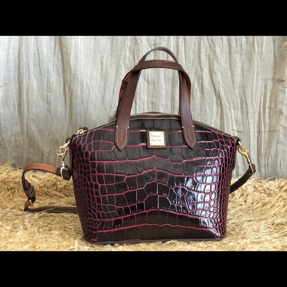Dooney & Bourke Purse